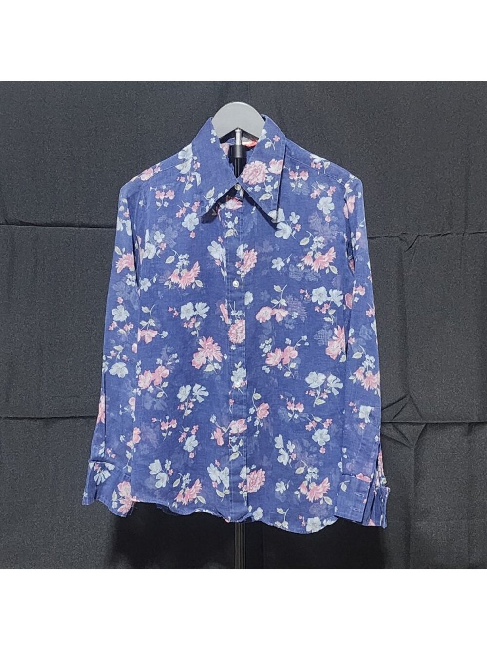 Vintage 70s Blue Floral Semi-Sheer Button-Down Shirt Mad Shirter Women's Small